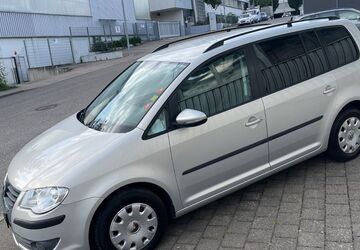 VW Touran 206.000 km 2.380 &euro; Ludwigsburg 71642