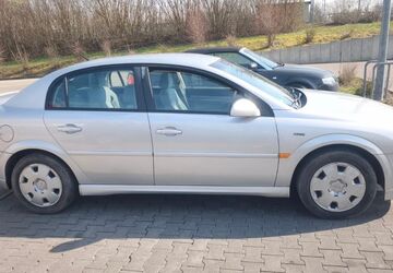 Opel Vectra 127.000 km 2.599 &euro; Vaihingen an der Enz 71665