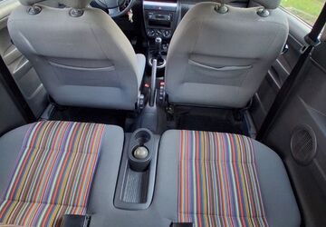 VW Fox 49.272 km 2.199 &euro; Bietigheim-Bissingen 74321