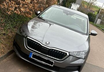 Skoda Scala 21.000 km 18.200 &euro; Altbach 73776