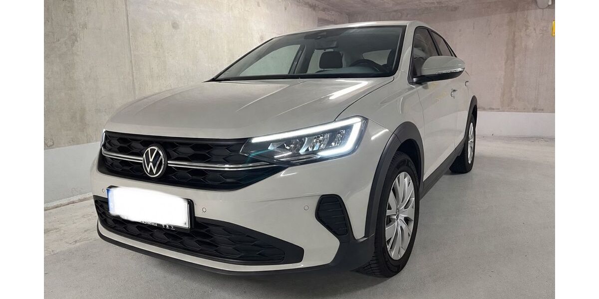 VW Taigo 89.000 km 14.700 &euro; Stuttgart 70437