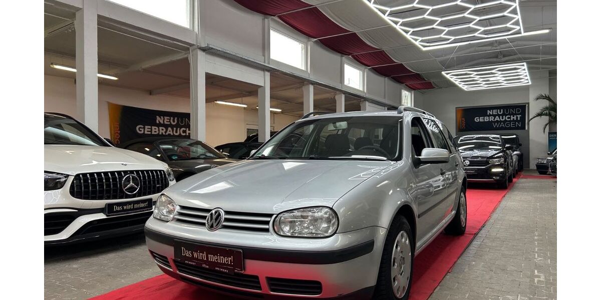 VW Golf 152.647 km 3.999 &euro; Remshalden Grunbach 73630