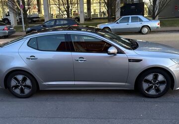 Kia Optima 128.371 km 10.000 &euro; Stuttgart 70469