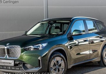 BMW iX1 17.013 km 37.720 &euro; Gerlingen 70839