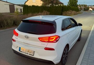 Hyundai i30 135.000 km 13.500 &euro; Heilbronn 74078