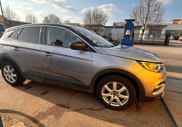 Opel Grandland (X) 81.000 km 18.500 &euro; Stuttgart 70372