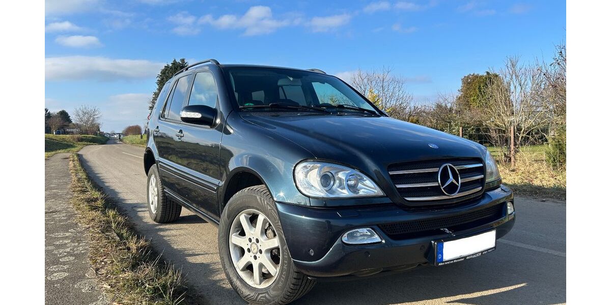 Mercedes-Benz ML 320 244.000 km 8.500 &euro; Fellbach 70736