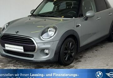 Mini Cooper 97.707 km 15.345 &euro; Heilbronn 74074