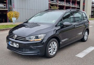 VW Touran 160.000 km 14.000 &euro; Stuttgart 70599