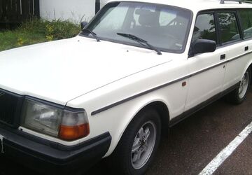 Volvo 245 342.000 km 1.100 &euro; Stuttgart 70599