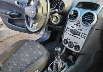 Opel Corsa 182.750 km 2.000 &euro; Wendlingen am neckar 73240