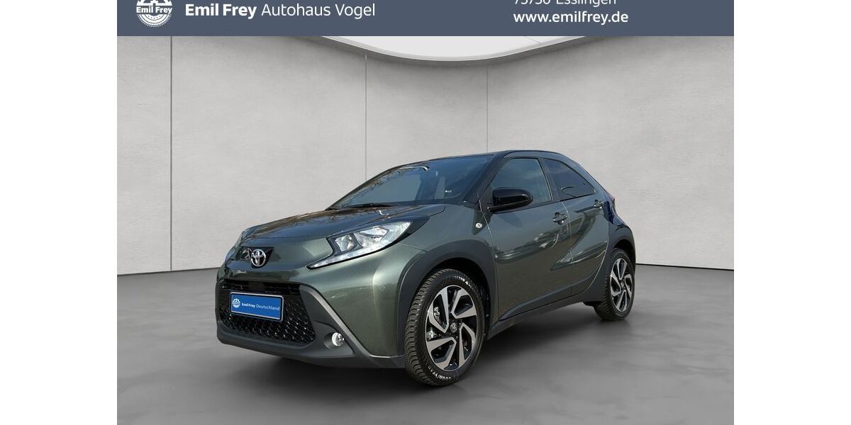 Toyota Aygo (X) 21.866 km 15.460 &euro; Esslingen 73730