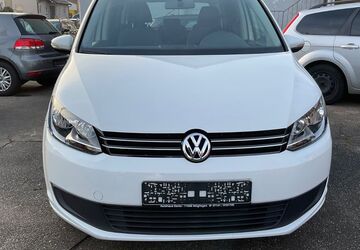 VW Touran 125.900 km 9.800 &euro; Möglingen 71696