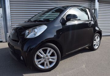 Toyota IQ 43.300 km 9.700 &euro; Böblingen 71034