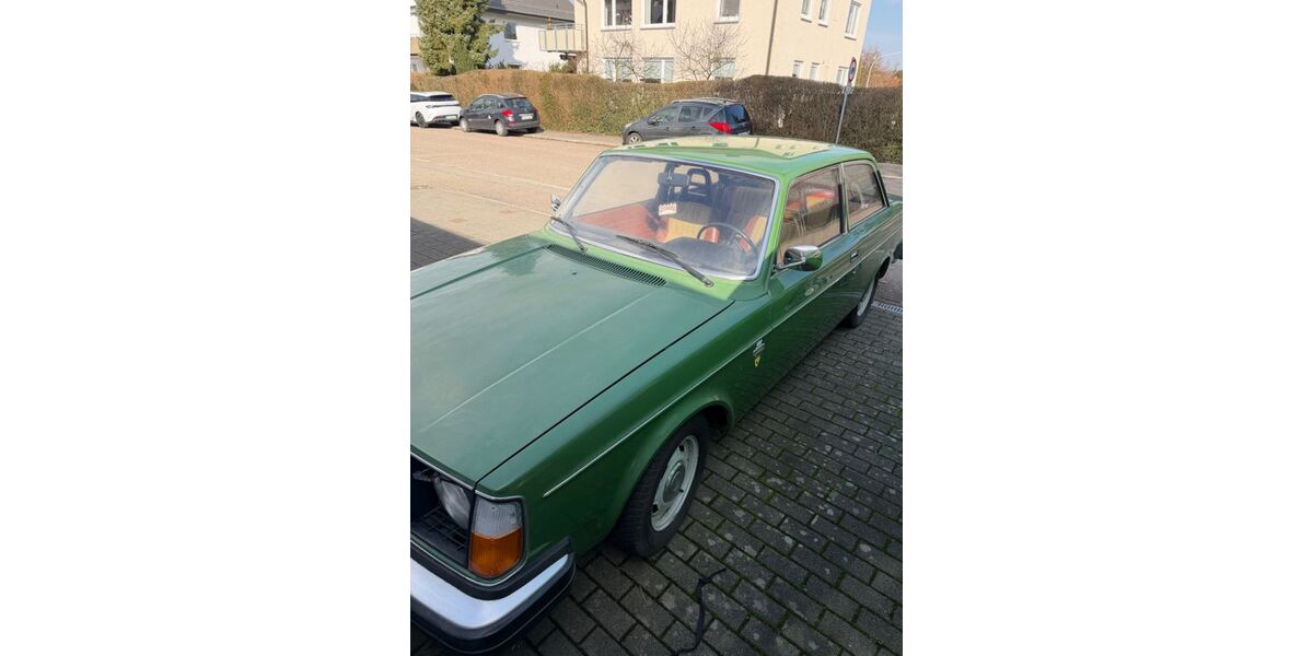Volvo 240 77.780 km 8.500 &euro; Heilbronn 74074