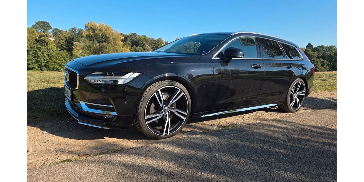 Volvo V90 160.000 km 21.890 &euro; Filderstadt 70794
