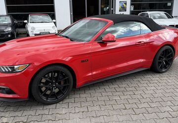 Ford Mustang 80.000 km 33.500 &euro; Schorndorf bei Stuttgart 73614