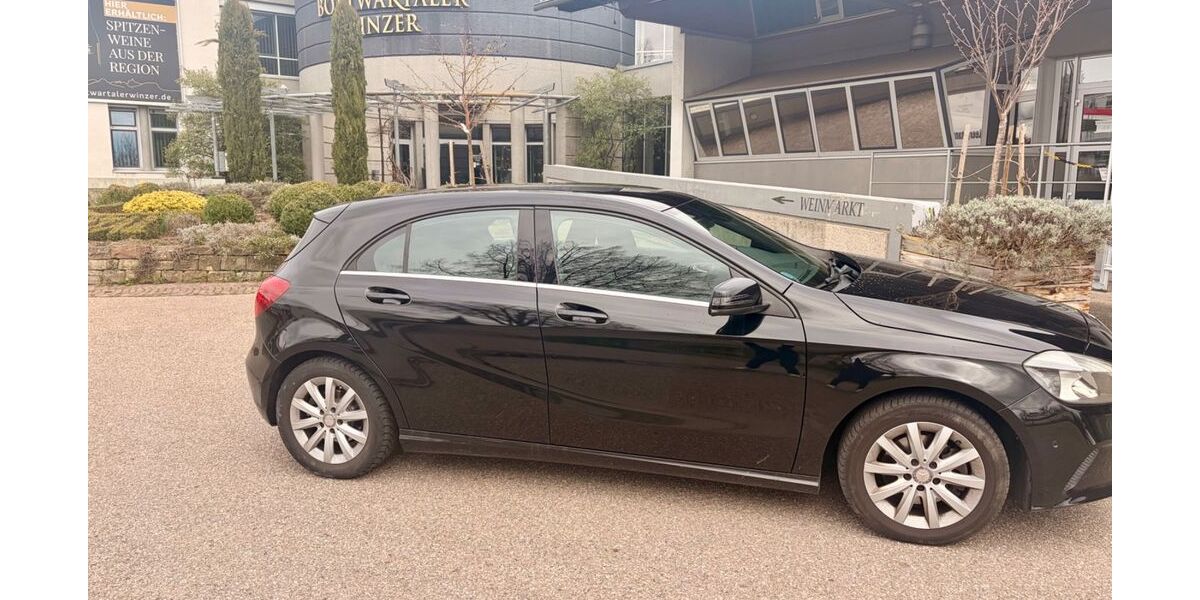 Mercedes-Benz A 180 127.000 km 11.900 &euro; Beilstein 71717