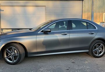 Mercedes-Benz E 300 126.900 km 34.990 &euro; Sindelfingen 71065