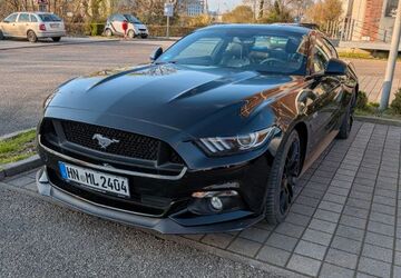 Ford Mustang 100.700 km 29.999 &euro; Heilbronn 74078