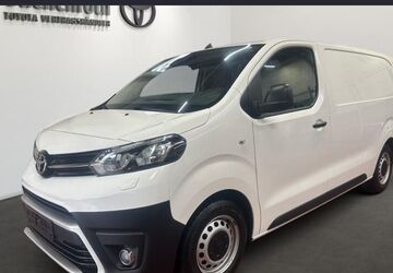 Toyota Proace (Verso) 37.700 km 15.990 &euro; Ludwigsburg 71636