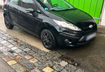 Ford Fiesta 246.000 km 2.000 &euro; Schorndorf 73614