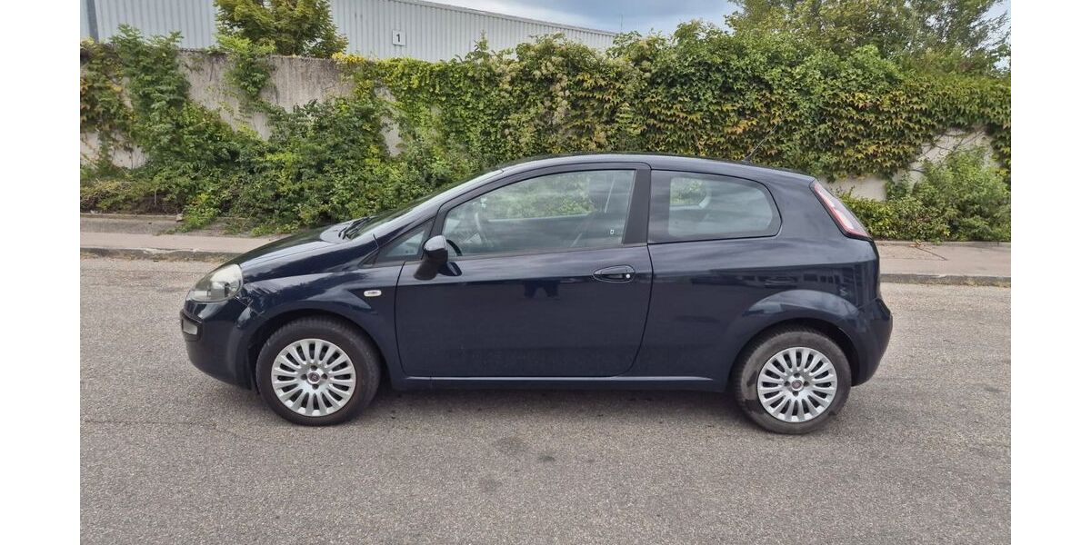 Fiat Punto Evo 126.000 km 4.499 &euro; möglingen 71696