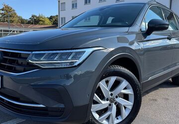 VW Touran 66.800 km 31.879 &euro; Heilbronn 74074