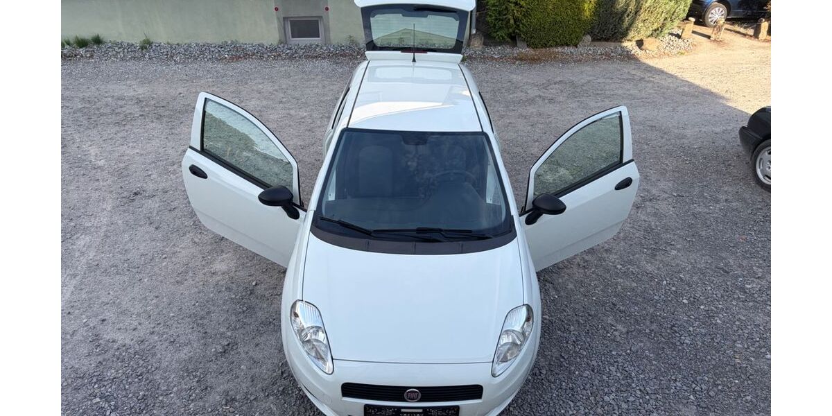 Fiat Grande Punto 101.116 km 3.490 &euro; Böblingen 71032