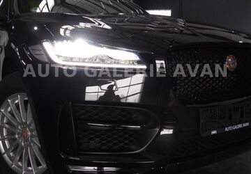 Jaguar F-Pace 99.788 km 32.500 &euro; Schorndorf bei Stuttgart 73614
