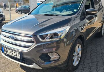 Ford Kuga 86.600 km 9.900 &euro; Murrhardt 71540