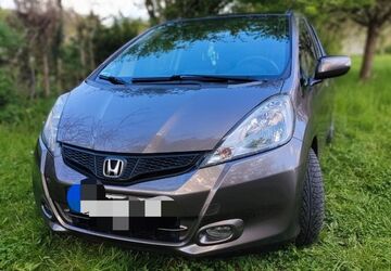 Honda Jazz 134.000 km 7.999 &euro; Korb 71404