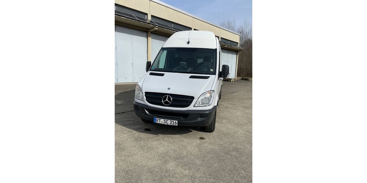 Mercedes-Benz Sprinter 332.000 km 13.999 &euro; Stuttgart 70178