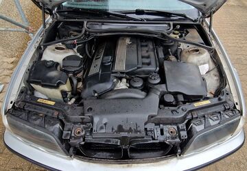 BMW 325 322.825 km 2.000 &euro; Urbach 73660