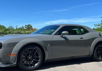Dodge Challenger 162.850 km 32.850 &euro; Ludwigsburg 71634
