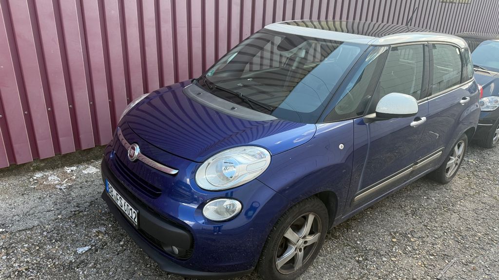 Fiat 500L 138.000 km 4.999 &euro; Sindelfingen 71065